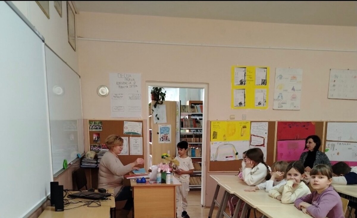 Пријем првака у школску библиотеку